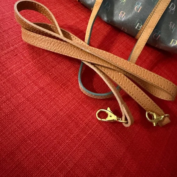 Vintage Dooney & Burke - Picture 7 of 9
